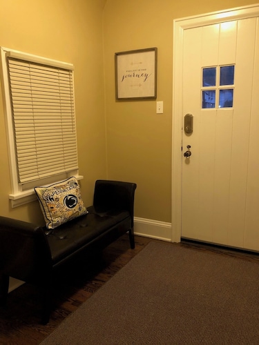 Cozy and convenient 4-bedroom, 4-bath home right in downtown State College!