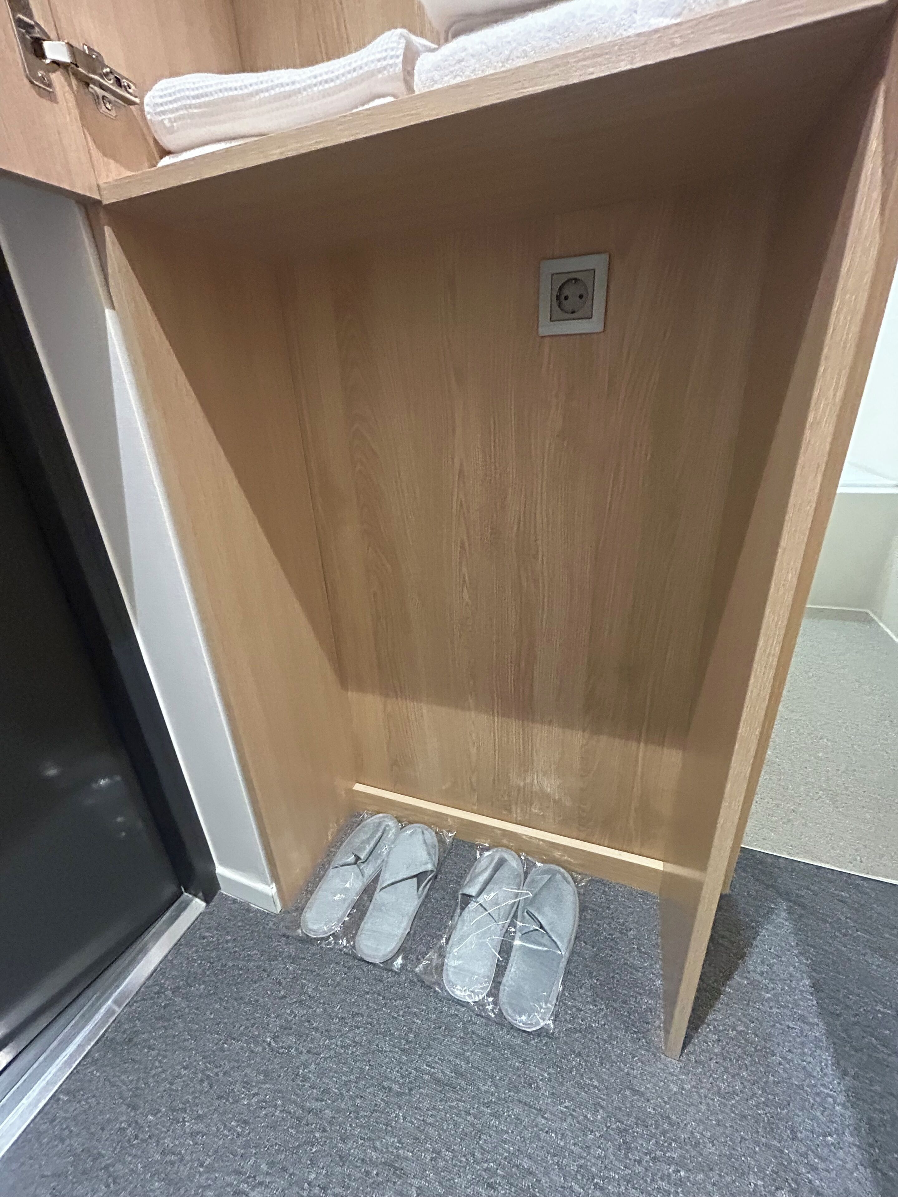 Deluxe Twin Room | Individually decorated, individually furnished, free WiFi