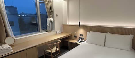 Chambre Double Supérieure | Décoration personnalisée, ameublement personnalisé, Wi-Fi gratuit
