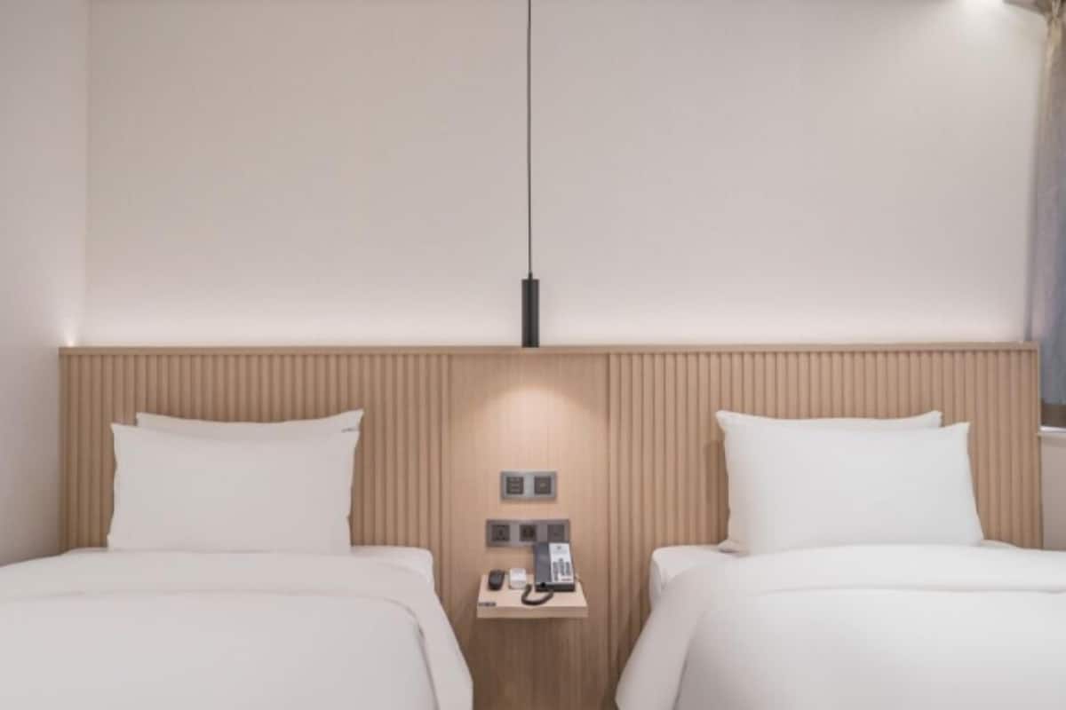 Superior Twin Room | Individually decorated, individually furnished, free WiFi