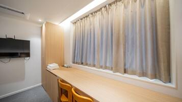 Habitación doble superior | Decoración individual, mobiliario individual, wifi gratis