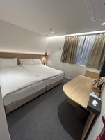 华丽双床房 | 特色装修、特色家居、免费 WiFi