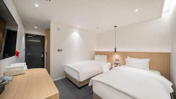 Superior Twin Room | Individually decorated, individually furnished, free WiFi