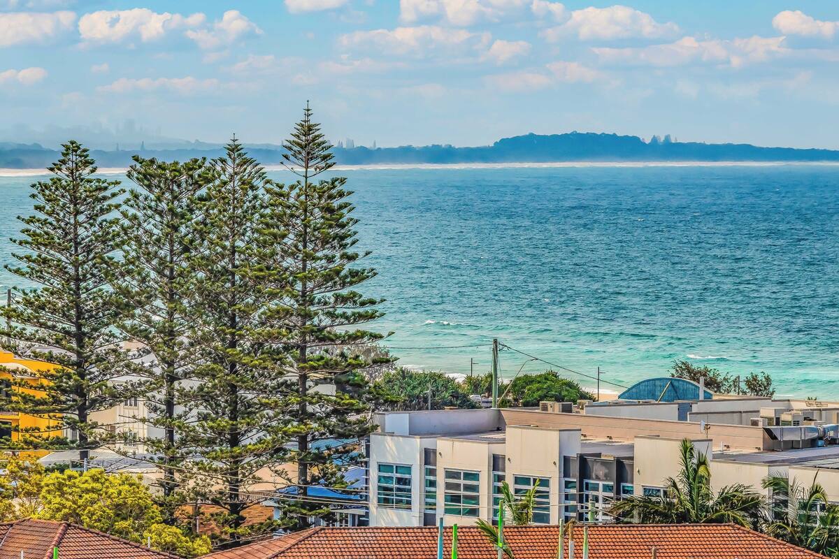 Beach/ocean view