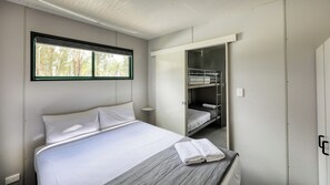 Room - Milmerran Village Caravan Park (Millmerran)