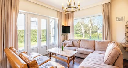 Authentique villa cĂŽtiĂšre au calme