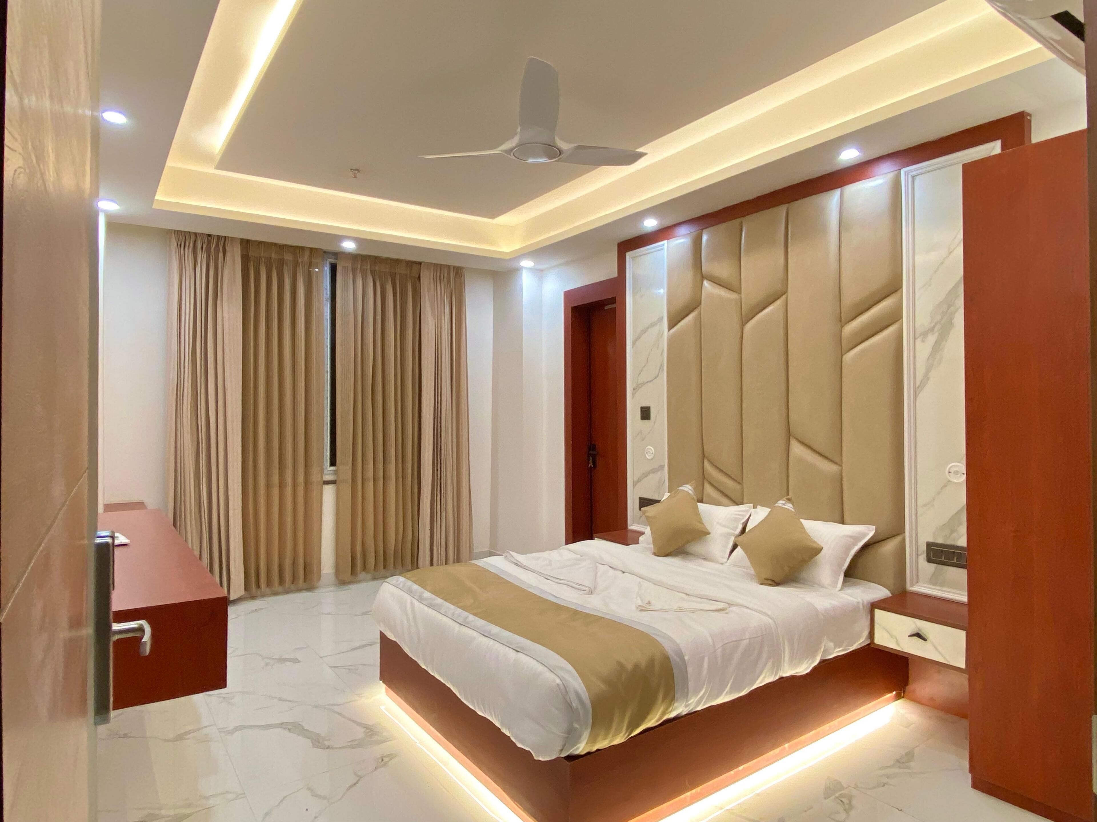 Deluxe Double Room, City View | Free WiFi