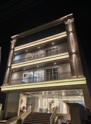 Exterior - The Vatika Paradise (Ayodhya)
