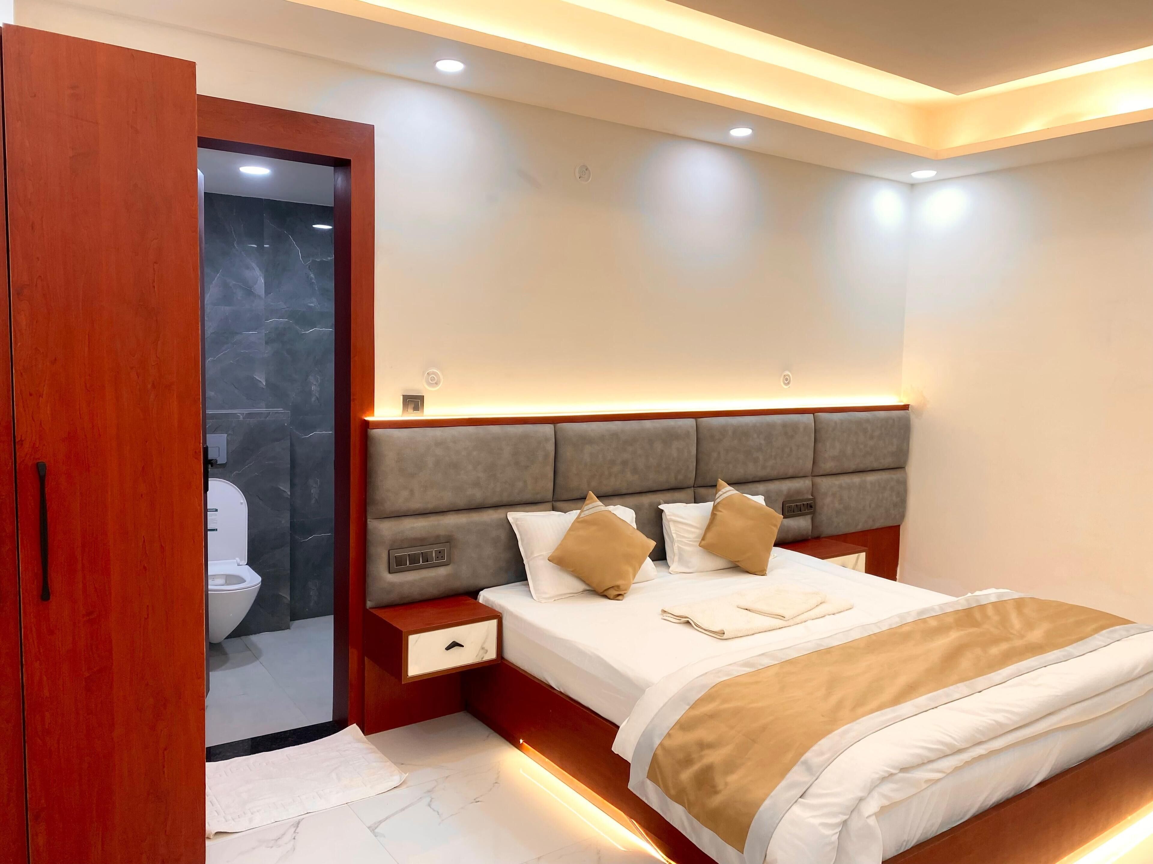 Habitación doble Deluxe, vista a la ciudad | Wifi gratis 