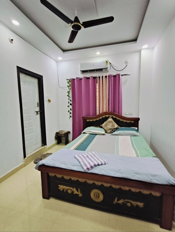 3 dormitorios, tabla de planchar con plancha, wifi y ropa de cama