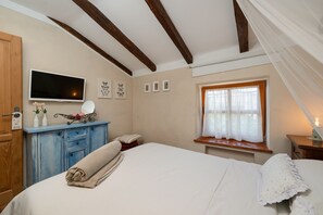 3 bedrooms, iron/ironing board, Internet, bed sheets - Villa Vally (100021-K1) - Porec (Porec)