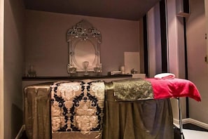 Unclassified image, 3 of 27, button - Protea Hotel Fire & Ice! Cape Town (Cape Town)