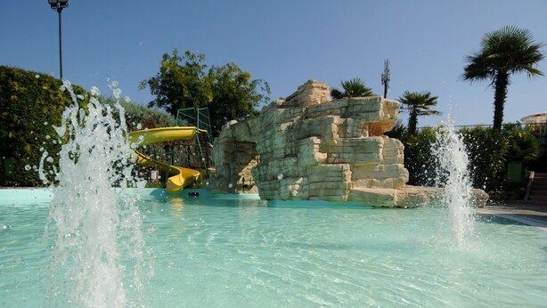 Unclassified image, 1 of 32, button - Happy Camp Mobil Homes in Riccione by Interhome (Riccione)