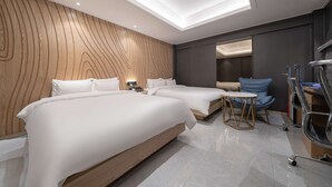 ห้องพัก (Smart Room) | โต๊ะทำงาน, Wi-Fi ฟรี, ผ้าปูที่นอน