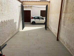 Enceinte de lâhĂ©bergement