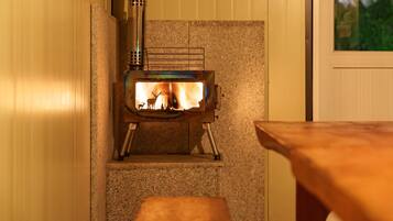 베이직룸, 침실 2개 (Us, Now (no pet)) | 1 개의 침실, 무료 WiFi