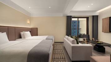 Basic Double Room, Balcony | Laptop workspace