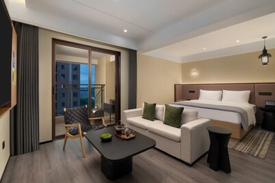 Wanda Moments Tengchong