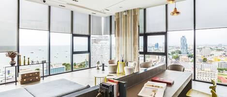 Apartment, 1 Bedroom, Accessible, Smoking | Interior