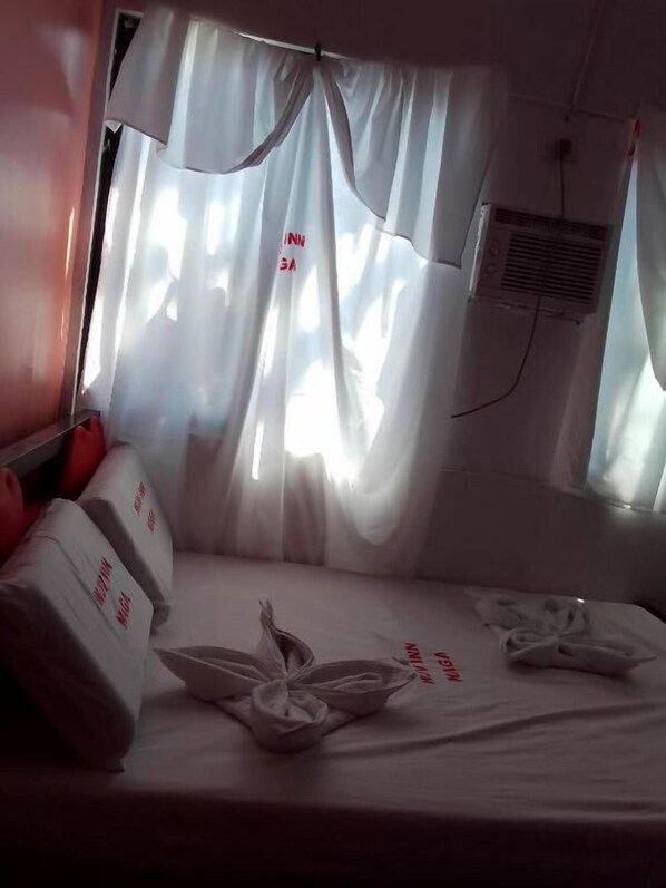 Habitación estándar doble | Escritorio