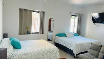 Estúdio premium, para não fumantes | Roupas de cama premium, edredons de pluma, individualmente decorados