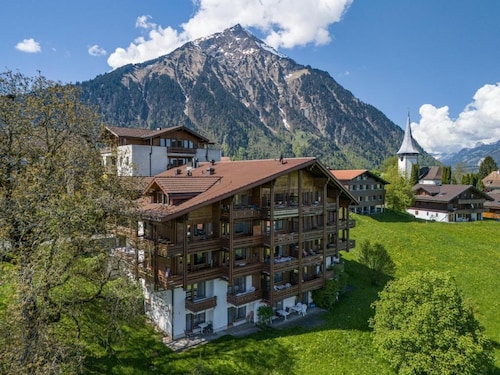 Hotel Aeschi Park