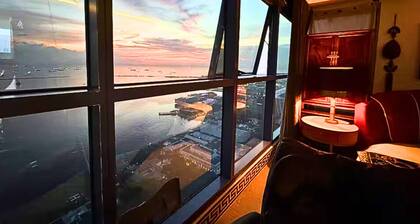 Sea Family Room in Front of US Embassy