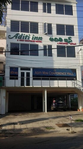 SRI ADITI INN