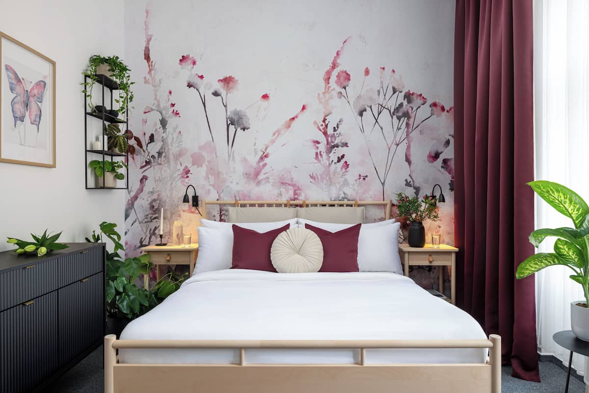 Club tweepersoonskamer | Een gratis minibar, gratis babybedden, gratis wifi