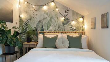 Premium Double Room | Free minibar, individually decorated, free cribs/infant beds, free WiFi