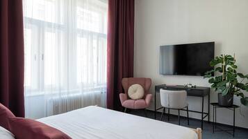 Club Double Room | Free minibar, individually decorated, free cots/infant beds, free WiFi