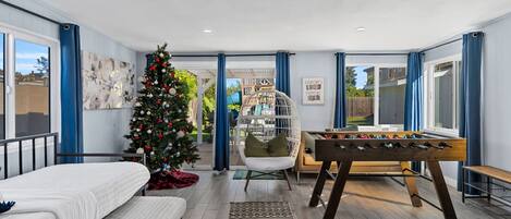 4 chambres, fer et planche Ă repasser, accĂšs Ă Internet, literie fournie