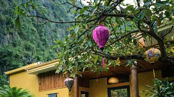 Bagian depan properti