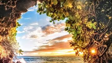 House, 1 Bedroom, Smoking, Patio | Beach