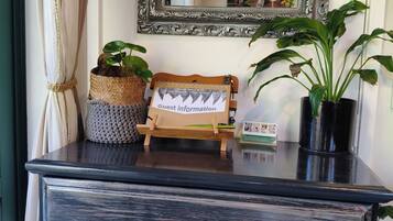 House, 1 Bedroom, Smoking, Patio | Interior