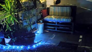 House, 1 Bedroom, Smoking, Patio | Living room