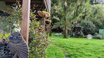 Nhà, 1 phòng ngủ, hút thuốc, sân hiên | Vườn