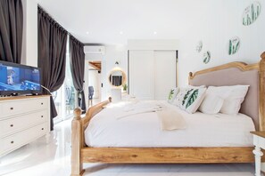 5 Schlafzimmer, Bügeleisen/Bügelbrett, Internetzugang, Bettwäsche