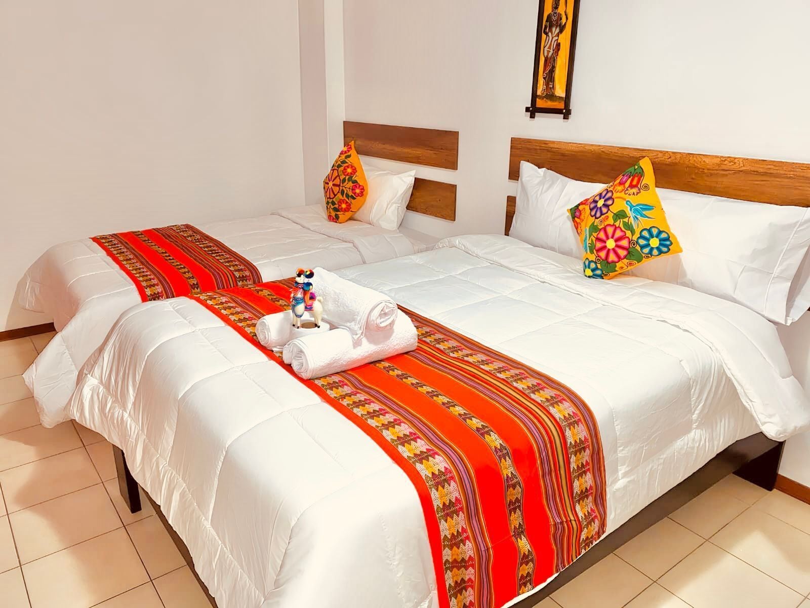 Standard Twin Room, City View | Desk, laptop workspace, free WiFi