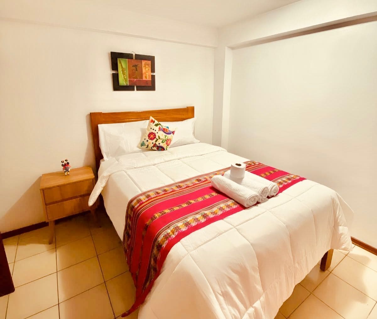 Desk, laptop workspace, free WiFi