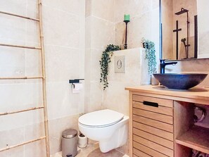 Bathroom - Villa Mireille by Interhome (La Seyne Sur Mer, Les Sablettes)