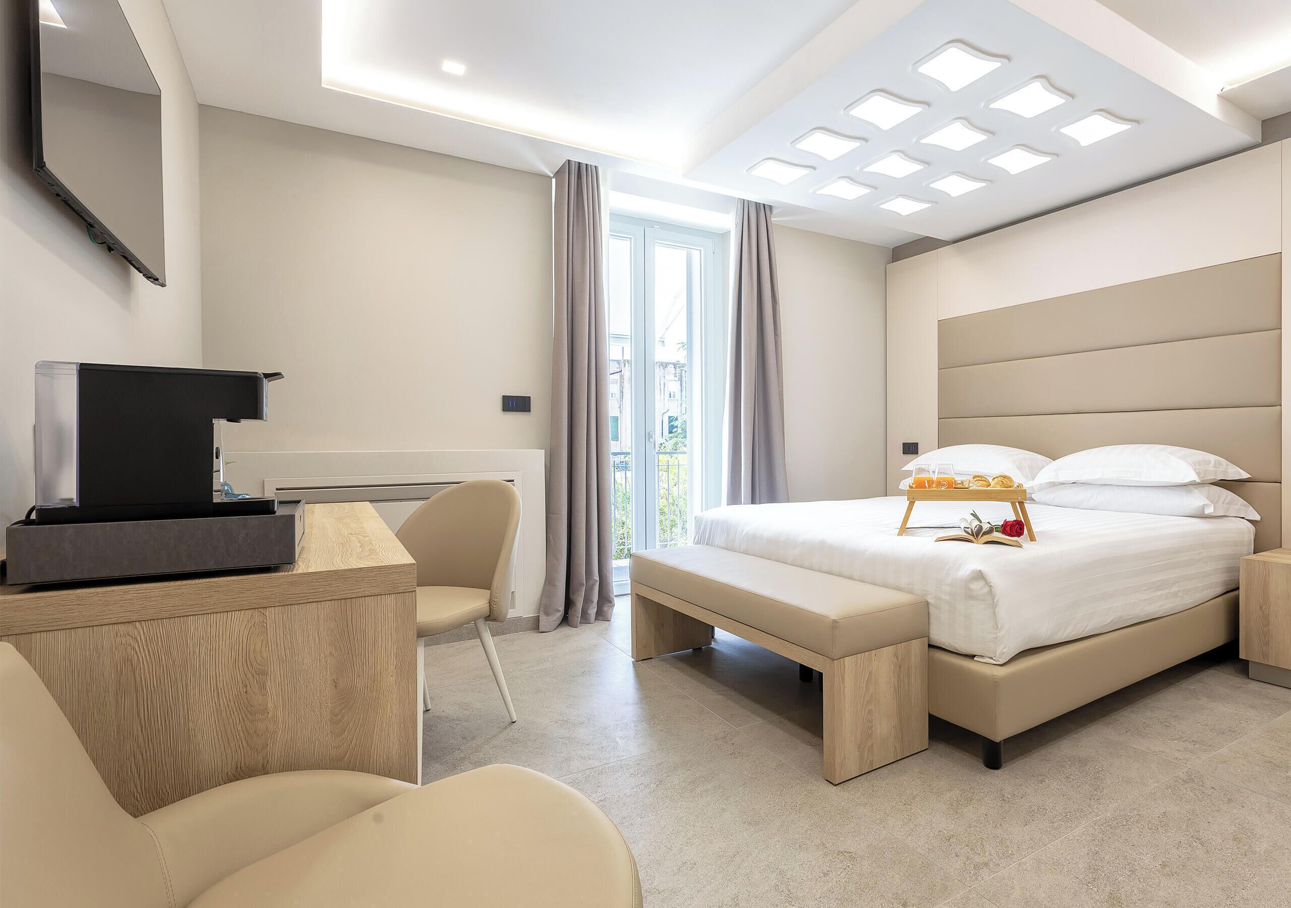 Deluxe Double Room, Jetted Tub | Premium bedding, down comforters, minibar, in-room safe