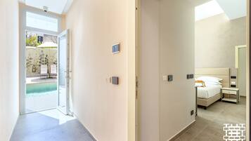 Double Room, Patio | In-room safe, blackout curtains, soundproofing, iron/ironing board