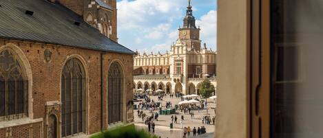 Cortinas blackout, tabla de planchar con plancha y wifi gratis