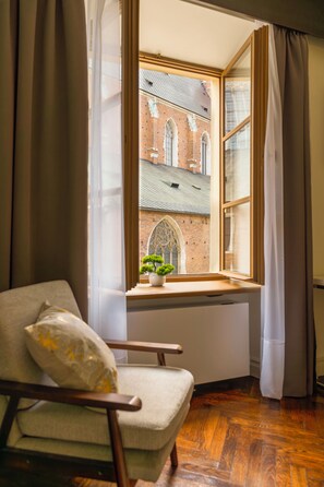 Superior Suite, City View | Blackout drapes, iron/ironing board, free WiFi - Main Square Prestige Suites -Staymoovers (Kraków)