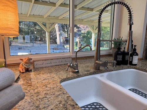 Magic Sequoia Spacious Home