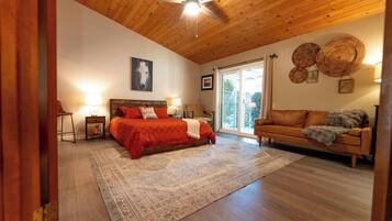 3 bedrooms, internet, bed sheets