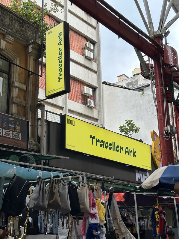 Exterior - Traveller Ark Hotel & Bunks (Kuala Lumpur)