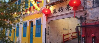 Traveller Ark Hotel & Bunks