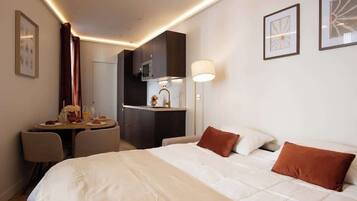 2 slaapkamers, een strijkplank/strijkijzer, wifi, beddengoed